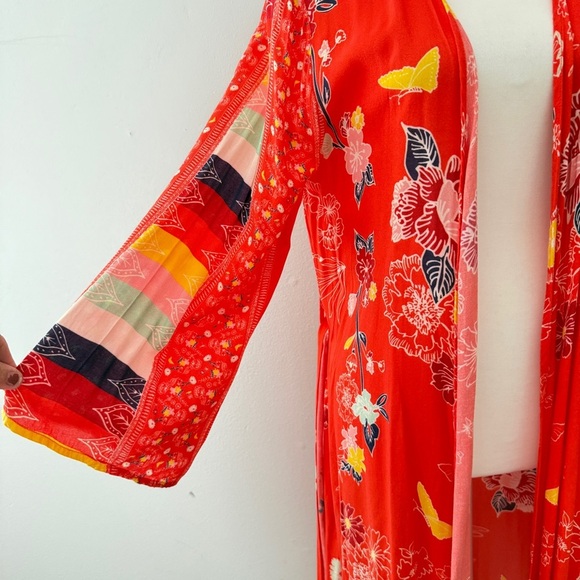 Cleobella Red Patterned Robe - Picture 3 of 14
